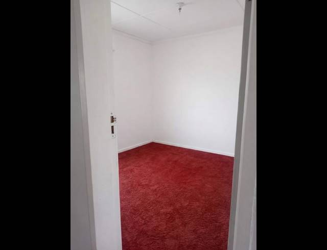 5 BEDROOM FREESTANDING FOR SALE IN QUIGNEY